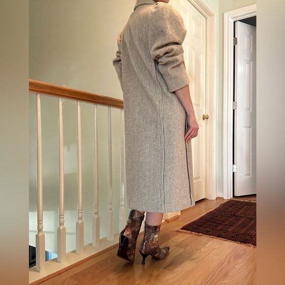 VINTAGE Jill Jr Pinstripe Wool Mid Length Coat OS Pleated Shoulders Neutral - Picture 3 of 16